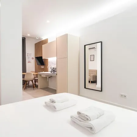 Vlc Host - Oriente Apartament *